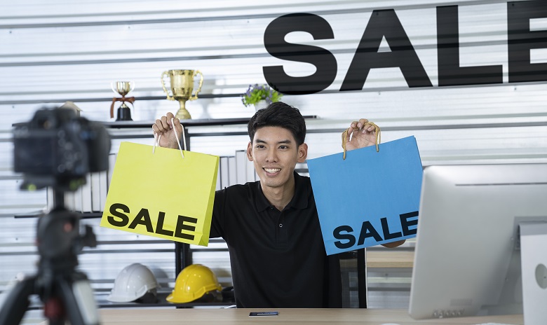 Apa Itu Iklan Komersial dan Kenapa Bisnis Wajib Menggunakannya