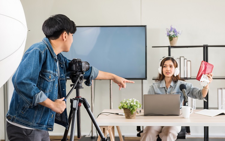 Jasa Buat Video Promosi Kreatif yang Bikin Produk Anda Viral