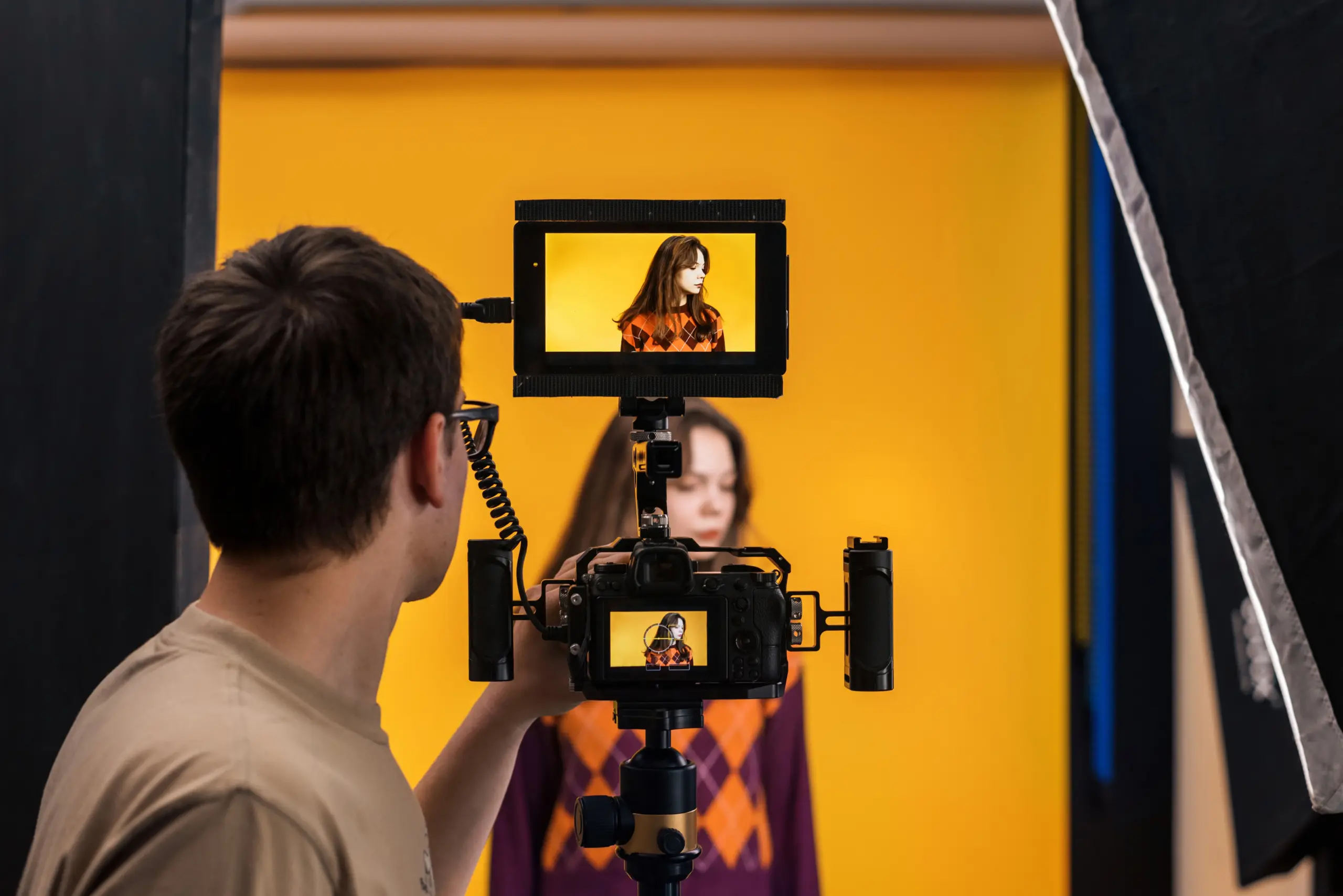 Workflow Produksi Video Komersial dari Brief hingga Final Output